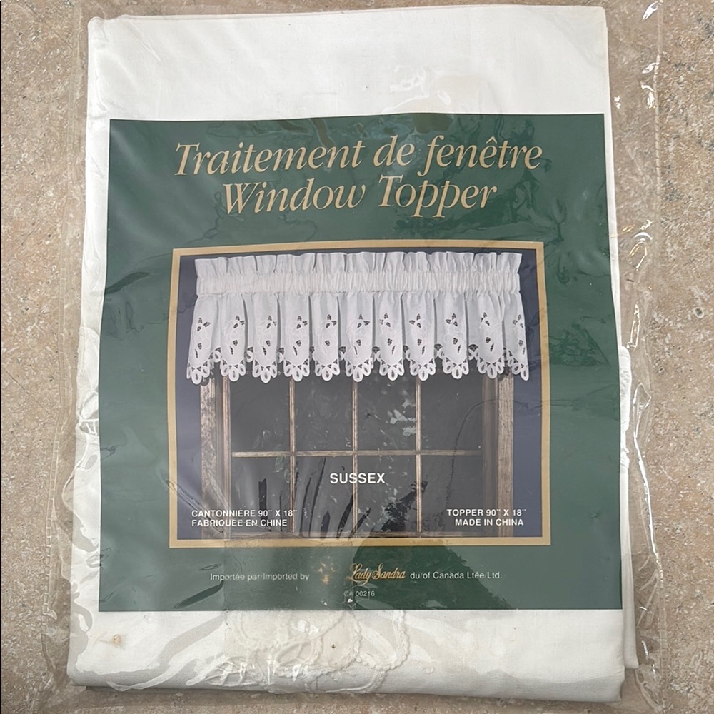 Sussex Window Topper - White